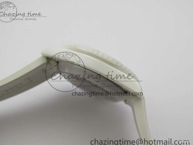 40mm 5GF Best Green Dial White Edition Submariner Strap White Ceramic Rubber SA3135 on 0209